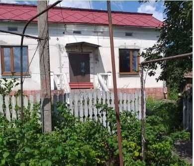 Продаж будинку в селі Конюшки