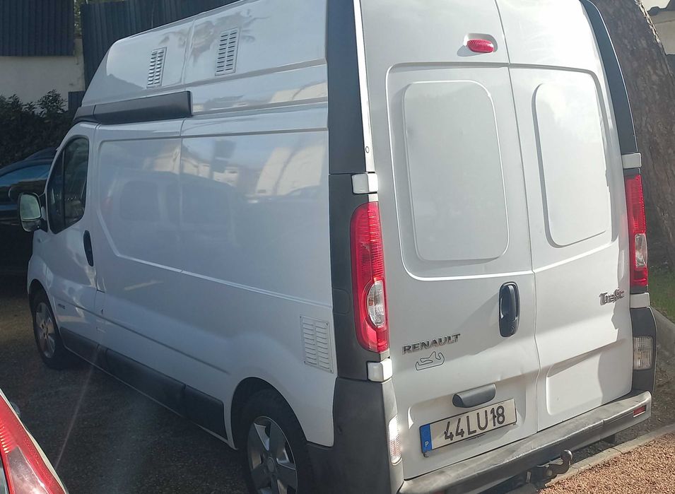 Renault Trafic 2.0 Dci Tecto Alto L2H2