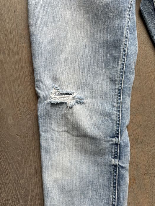 Jeansy Guess Marilyn Skinny Low 28 błękitne stan idealny