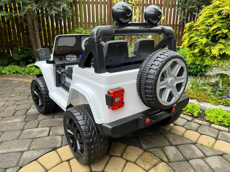 Autko na akumulator Jeep Wrangler 4x4. Nowy!