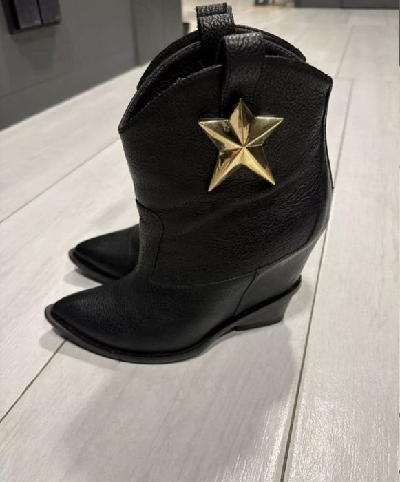 Чоботи Козаки Черевики Ботинки 38р