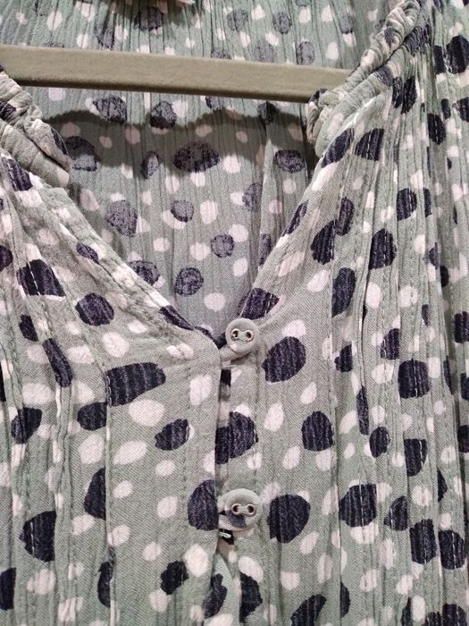 Cudna sukienka FAT FACE rozmiar L/2XL biust 110cm