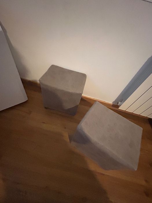 Sofá chaise long com 4 puff