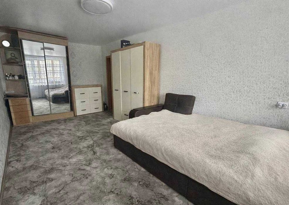 Продаж 3 к. трикімнатна квартира АГВ Вишенька.