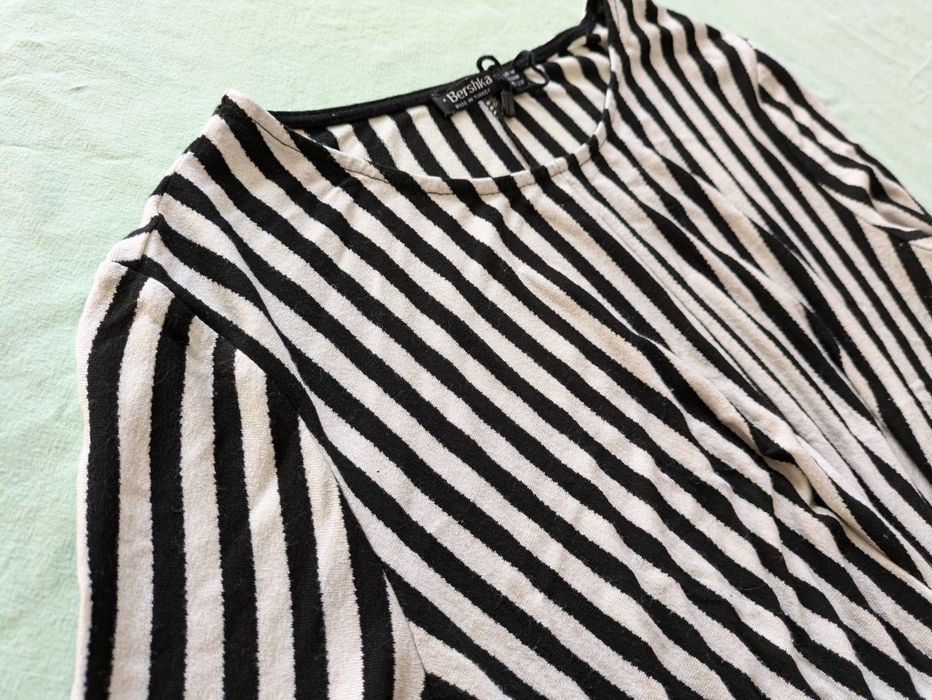 Bershka sukienka paski biało czarne White black stripes wiskoza 38 M