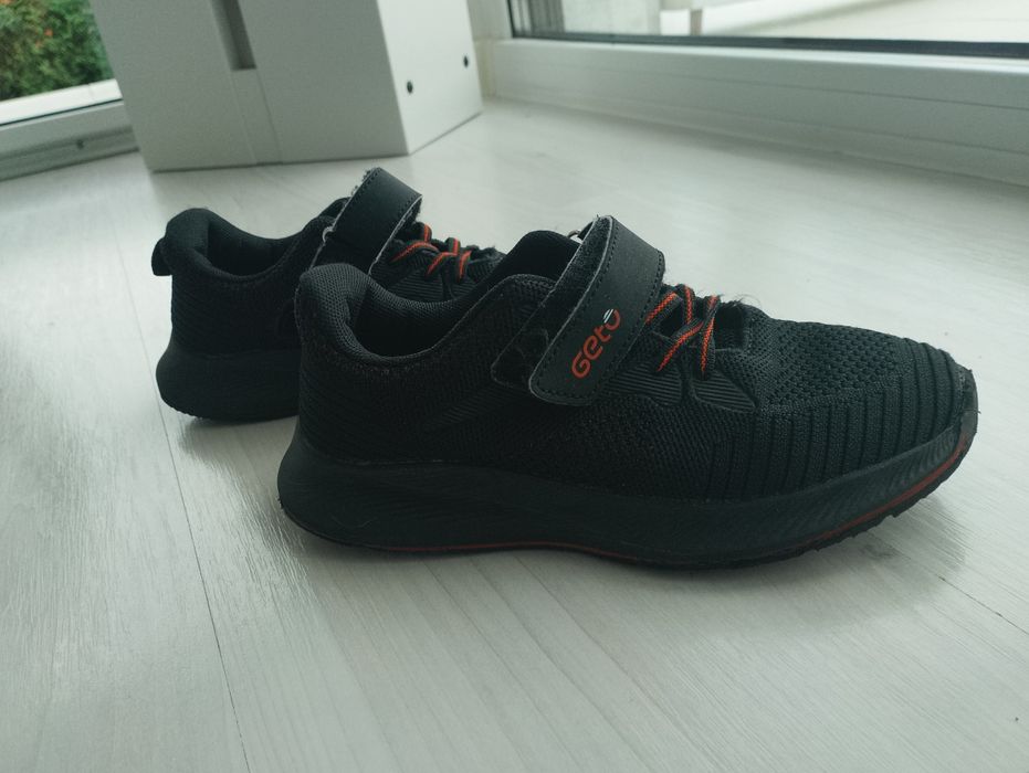 Buty sportowe lekkie piankowe 33 Gelteo chłopiece