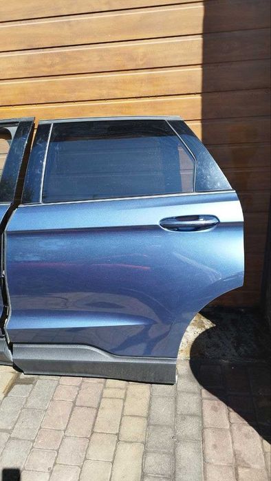 Двері задні ліві Ford Edge едж
