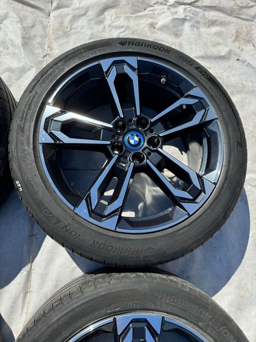 Диски колеса BMW X1 U11, X2 U10 одноширокі R19 стиль 871m