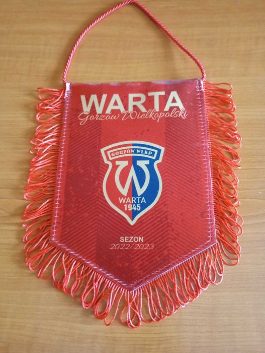 Dwustronny proporczyk Warty Gorzów z sezonu 2022/23