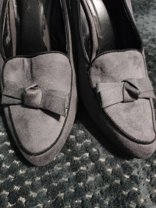 Szare grafitowe zamszowe szpileczki kokardka r 42 Graceland