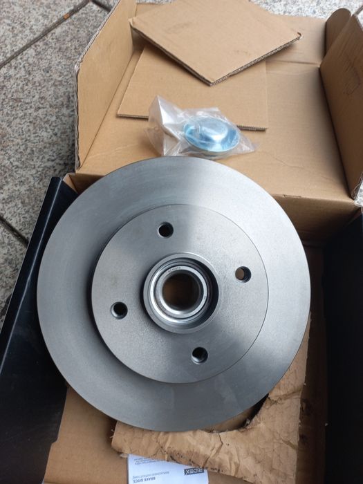 Disco de travão traseiro com rolamento Citroën/Peugeot