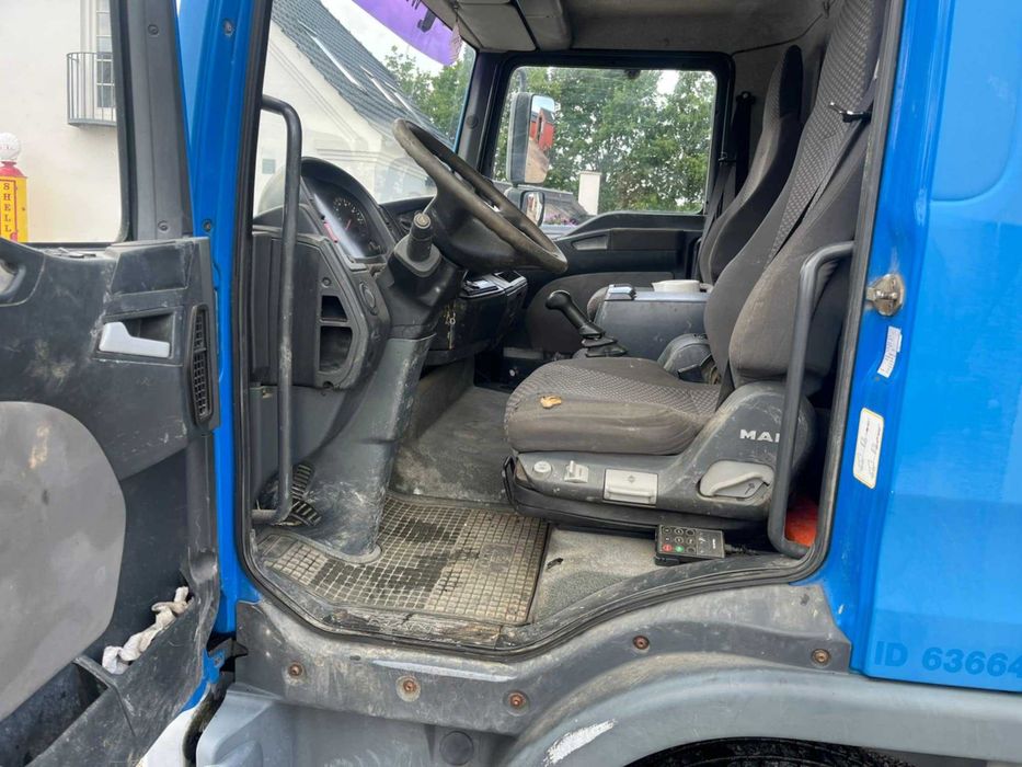 MAN TGL 12,180-z 2006 roku-izoterma