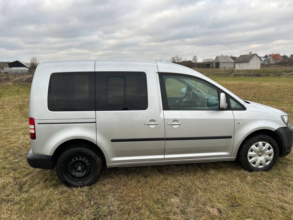 Продам volkswagen caddy