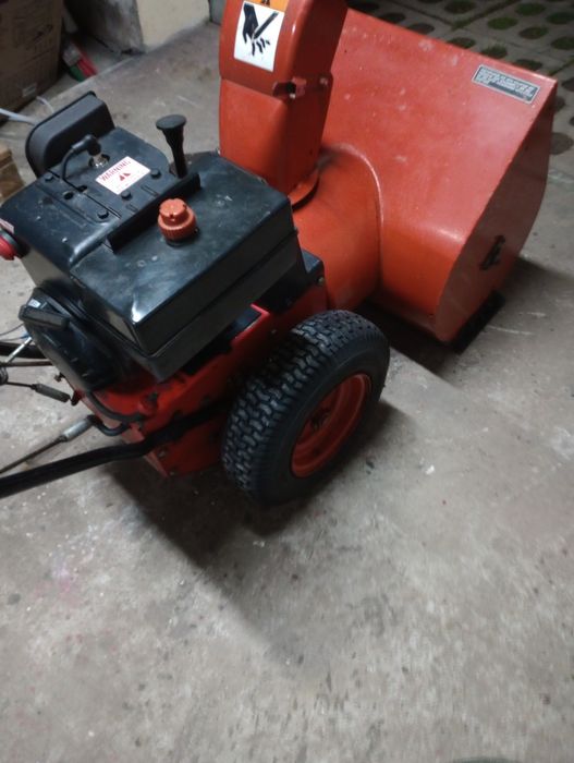 Odśnieżarka duża masywna