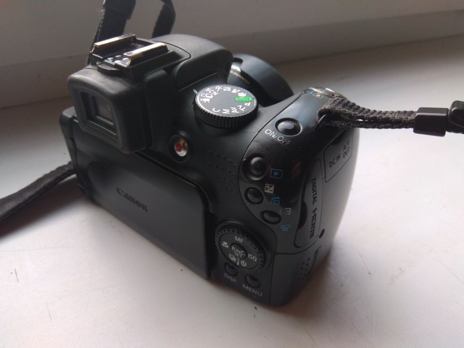 Aparat Canon PowerShot SX 1 is
