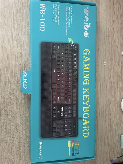 Teclado Gaming com leds