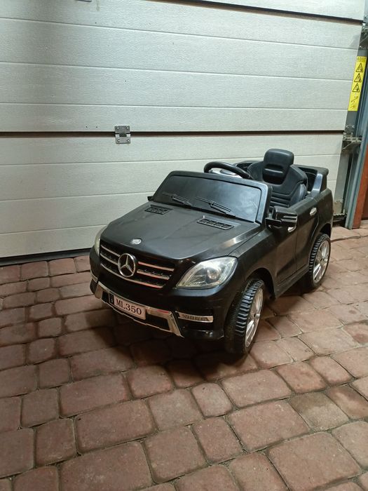 Samochód akumulatorowy