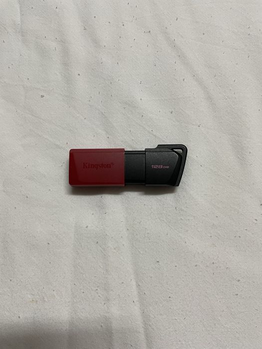 Pen USB 128 GB - Kingston [Envio grátis]