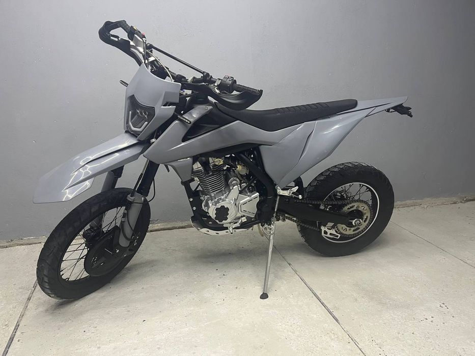 Продам кові адванс 250