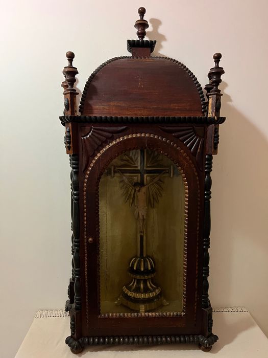 Santuário em Madeira