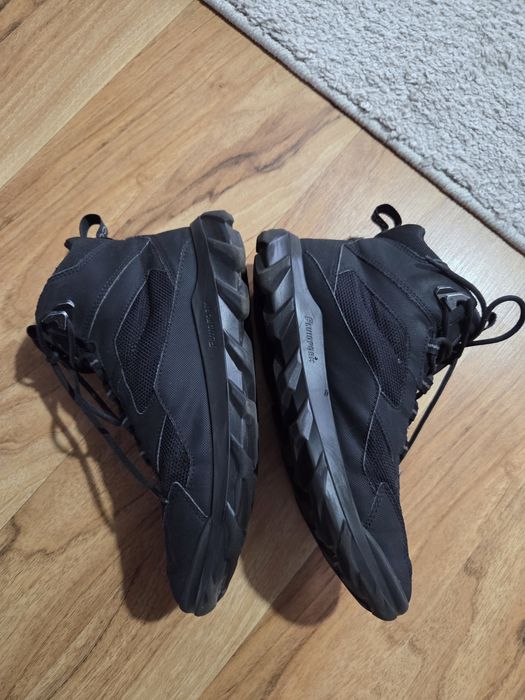 Ботинки кросівки ecco