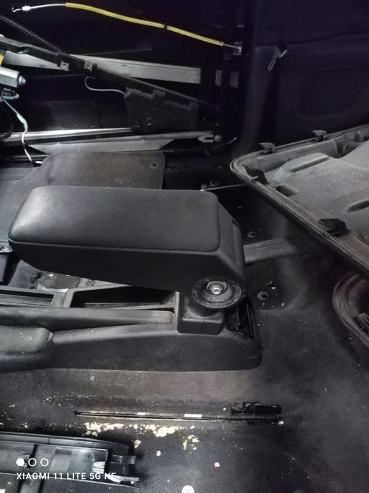 Apoio de braço Audi A3 8L IMPECÁVEL