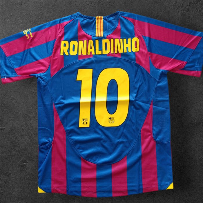 Camisola Ronaldinho Retrô
