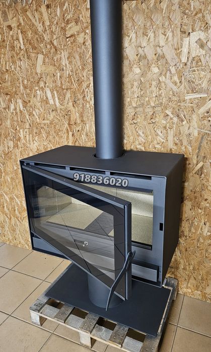 Salamandra Lenha Ventilada com Pé L-80cm - NOVAS - Fabrico Nacional