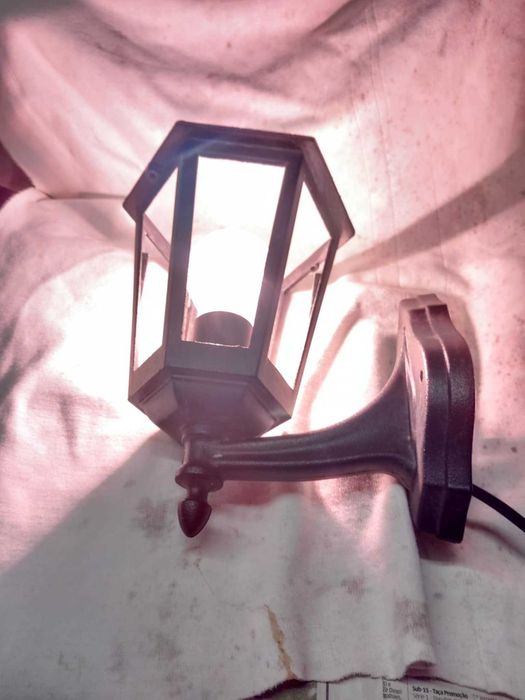 Vendo candieiro axim como esta, vai com lampada