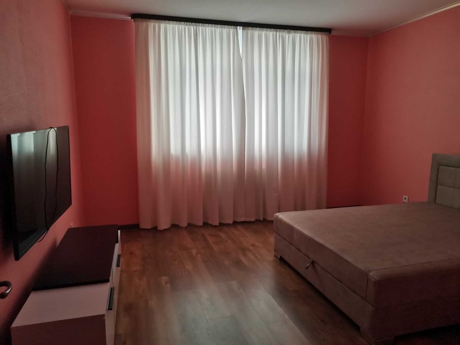 Сдам 2к.кв-ру.ЖК Парковые озера, Воскресенская ул.12г,  Генератор.