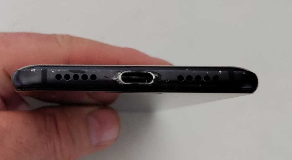 Смартфон Huawei P20 Pro