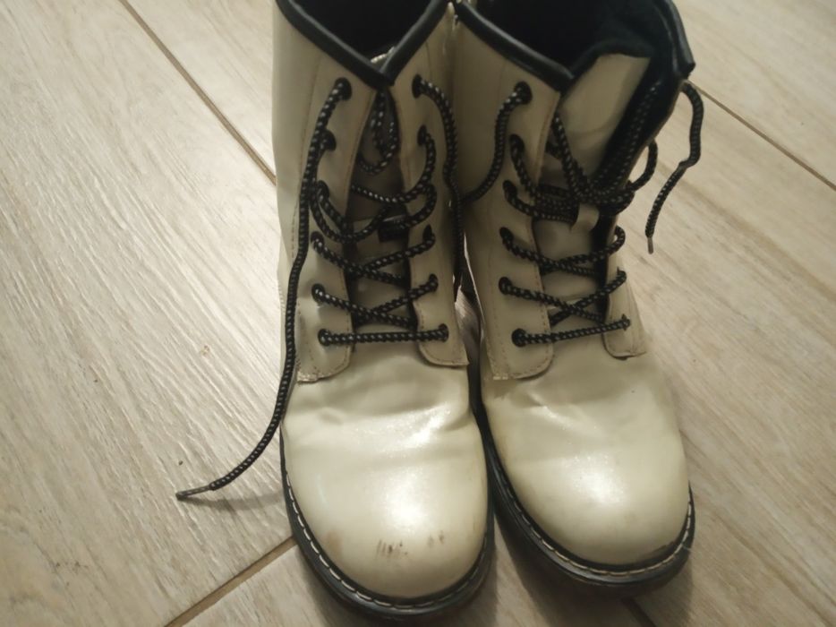 Trapery.botki.kozaki białe r.38