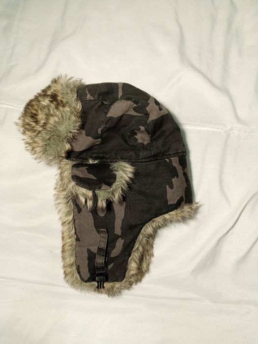 Шапка ушанка камуфляжного цвета