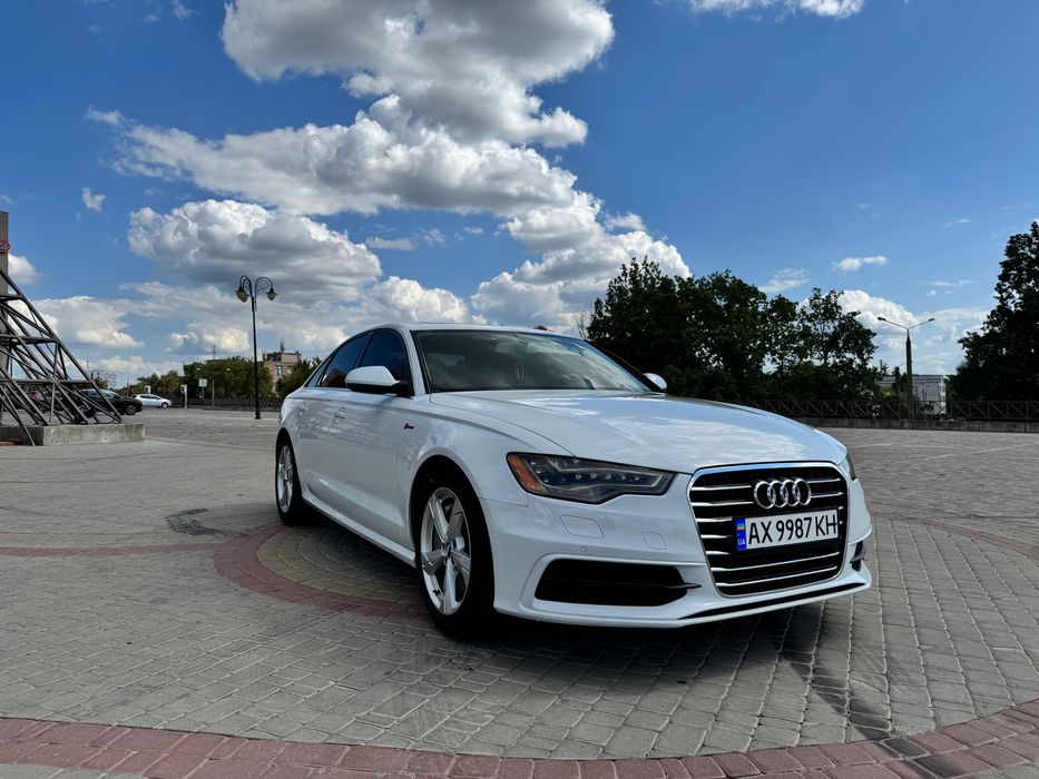 Продам автомобіль Ауді А6С7 3.0 бензин