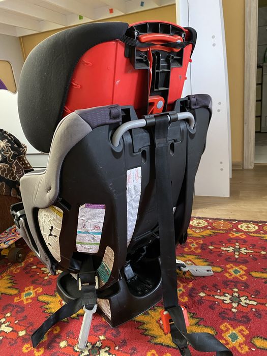 Автокресло универсальное Evenflo