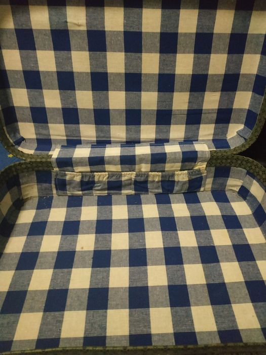 Валіза кінець 80 - тих