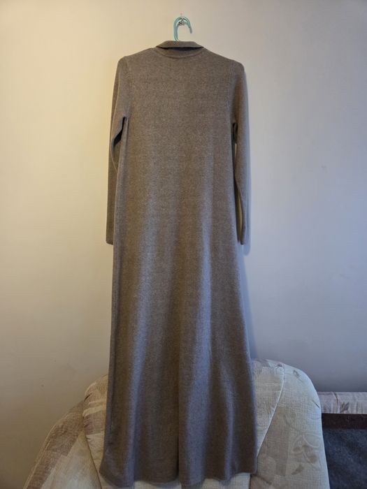 Довга тепла сукня Zara на ґудзиках