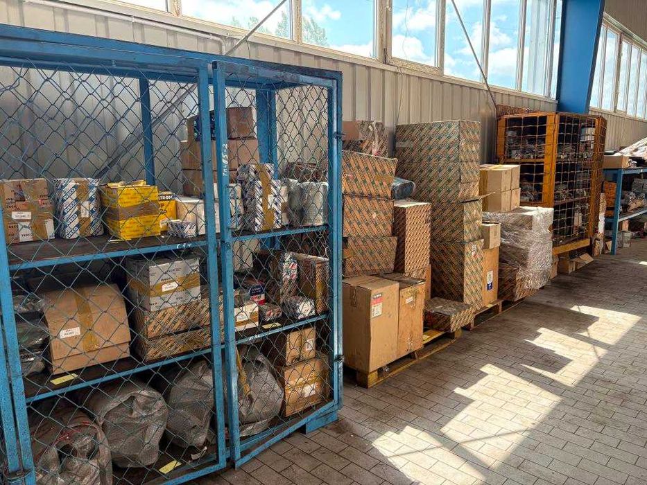 Syndyk sprzeda! Części IVECO, OKAZJA!