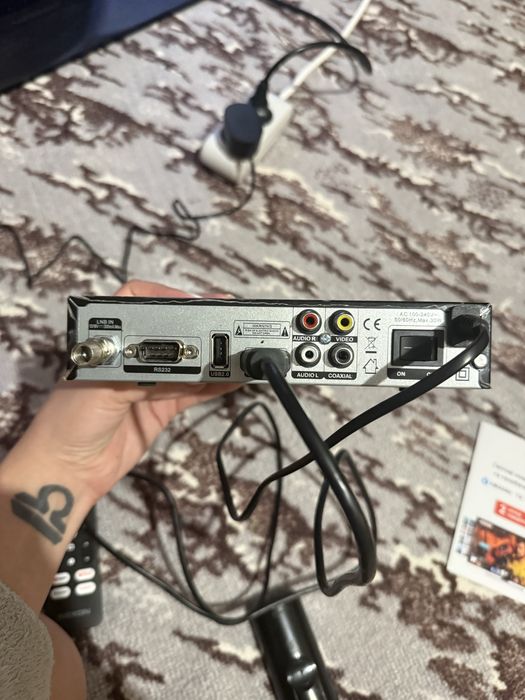 Тюнер Sat integral s-1228