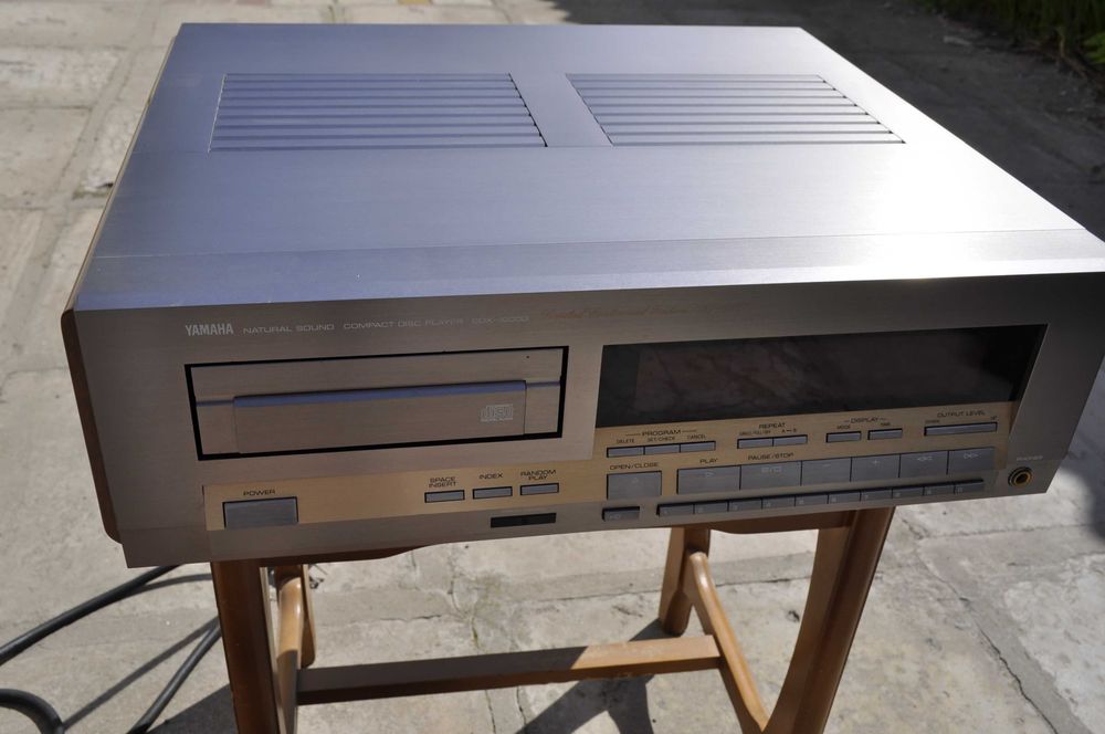 Yamaha CDX-10000