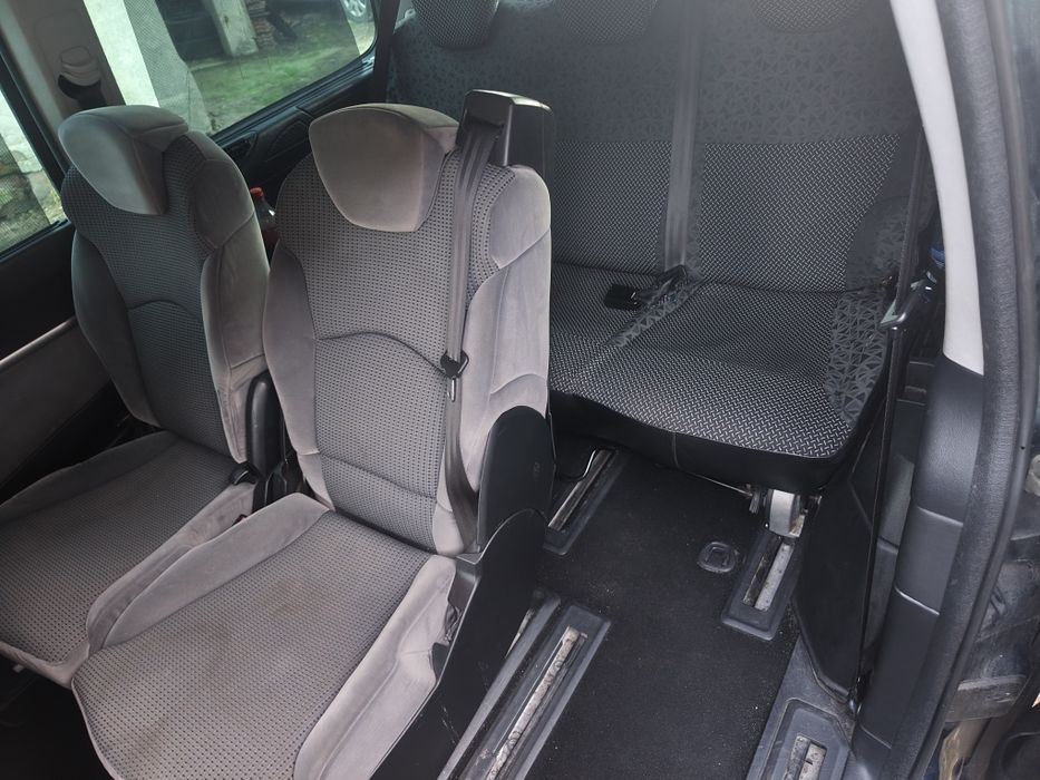 Peugeot 807 2.0 HDi 8 osobowy