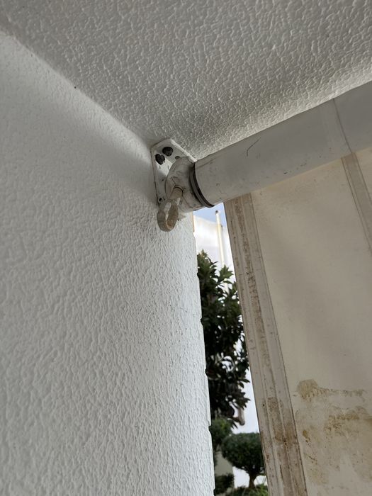 Toldo branco resistente