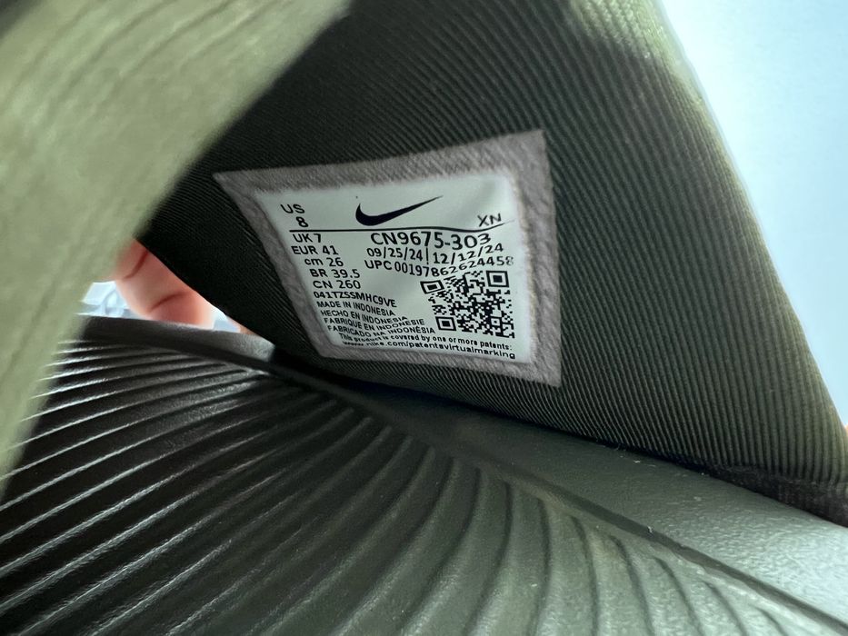 Тапочки Nike Victori One CN9675-303