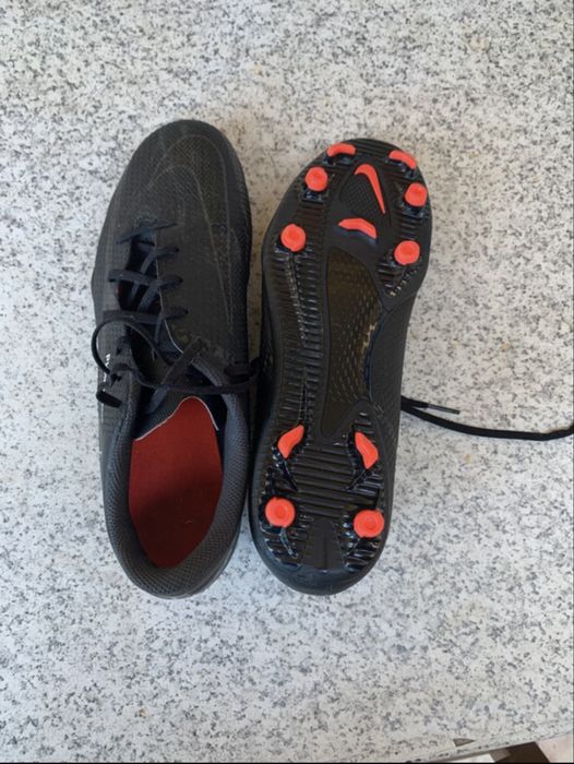 Chuteiras Nike Phantom GT Academy FG/MG