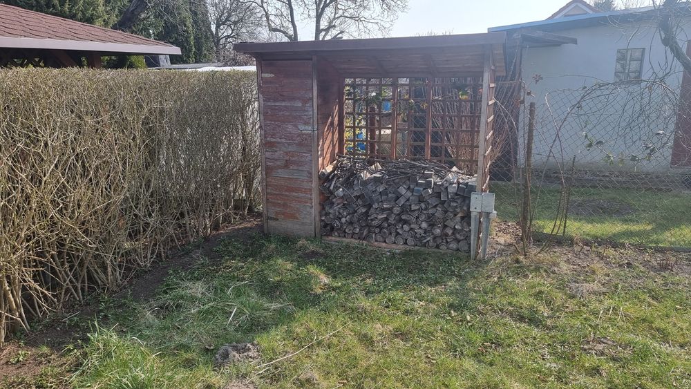 Działka Rodzinne Ogródki Działkowe nad Bukową ul .Południowa  4 - Więcej