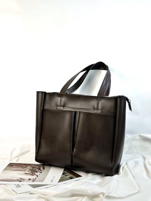 Стильний коричневий шопер під ноутбук та А4. Чорний иа коричневий