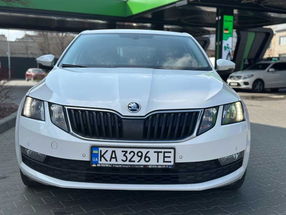 Skoda Octavia 2018 VIN TMBAG7NE8K0033568 фото оголошення 3 з 16