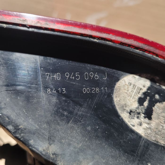 Lampa tył prawa vw T5 Transporter 2006r