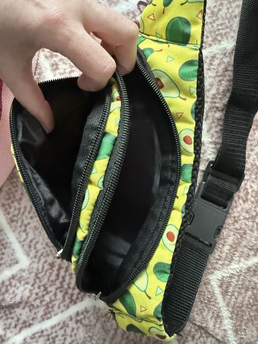 Сумка на пояс, бананка