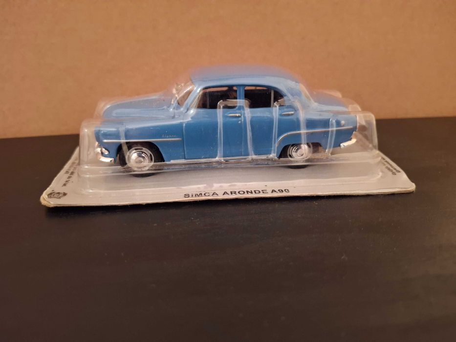 Simca Aronde A90 Kultowe Auta PRL-u 1:43